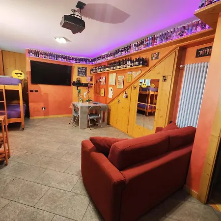 Casa Relax&barbecue * Сондрио